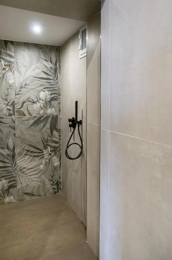 Suite 18 Luxury Apartments Bari Bed & Breakfast