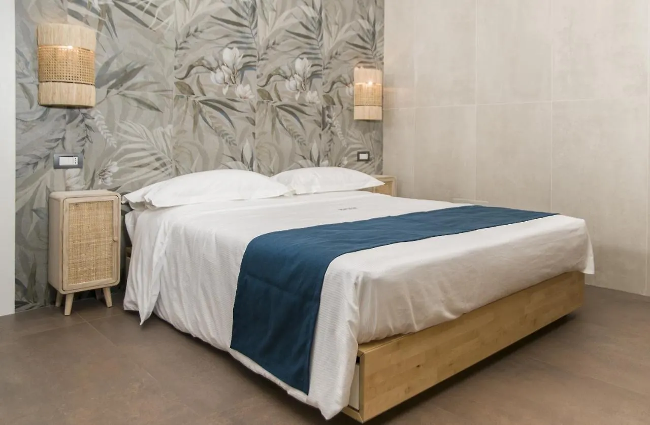 Suite 18 Luxury Apartments Bari