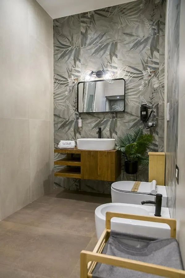 Suite 18 Luxury Apartments Bari