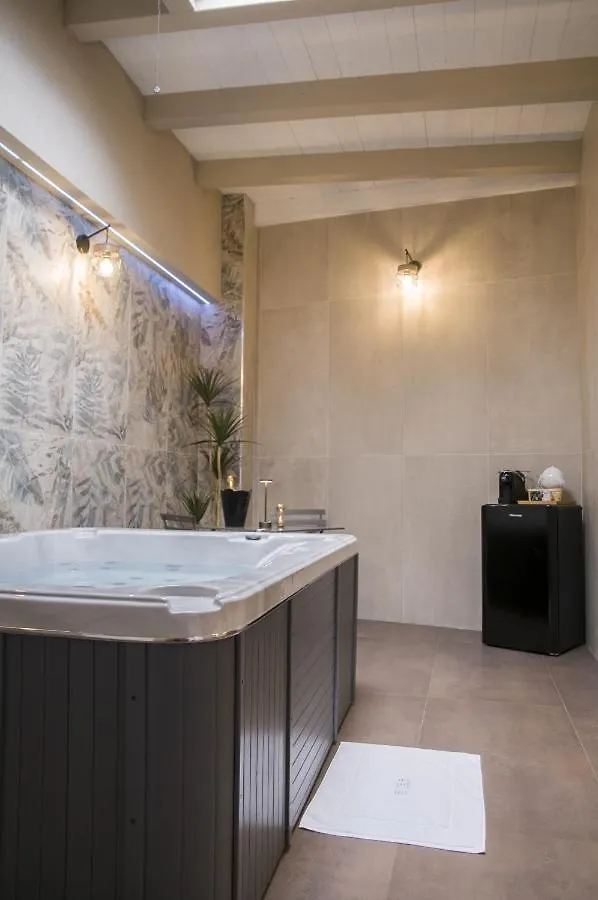 Bed & Breakfast Suite 18 Luxury Apartments Bari
