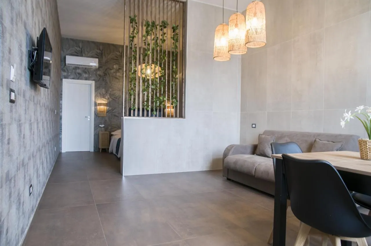 Suite 18 Luxury Apartments Bari Italy