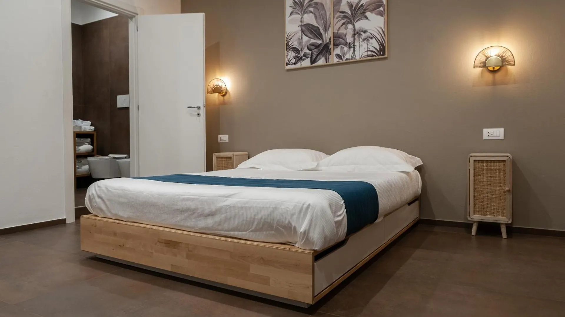 Suite 18 Luxury Apartments Bari